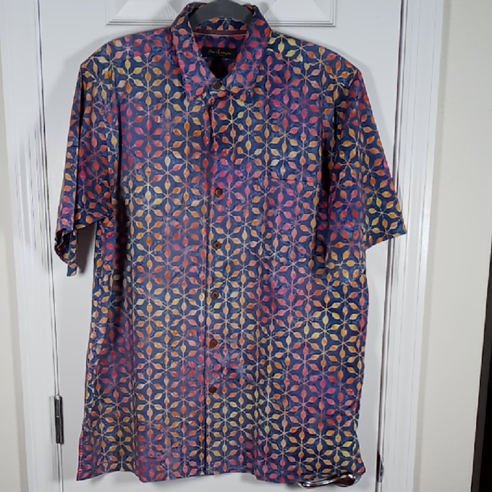 NWOT Pete Huntington Handcrafted Batik Short Sleeve Button Down Shirt Size L